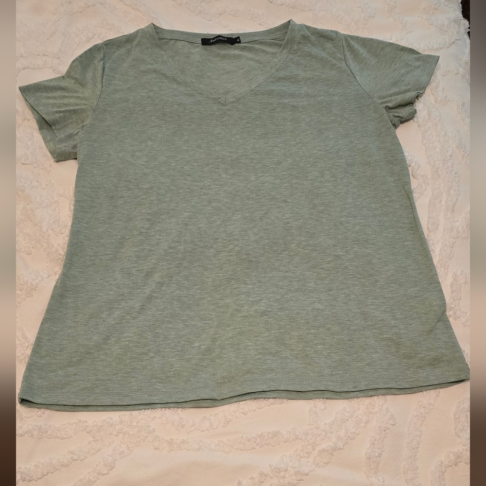 Women's Sage Green Short Sleeve Tshirt, Size XL (316)